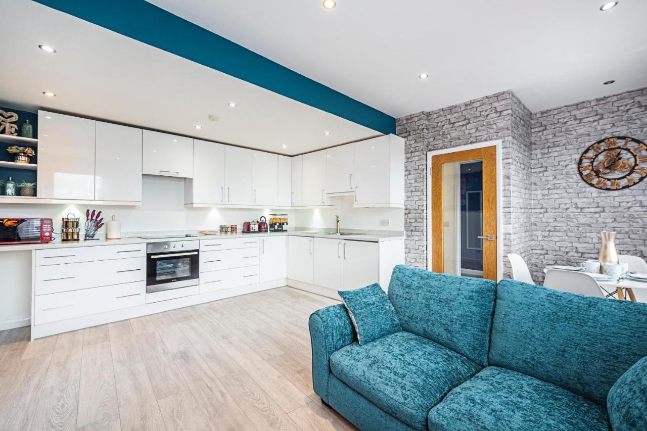 Cozy And Charming Flat: Minutes From Everything! ロンドン エクステリア 写真