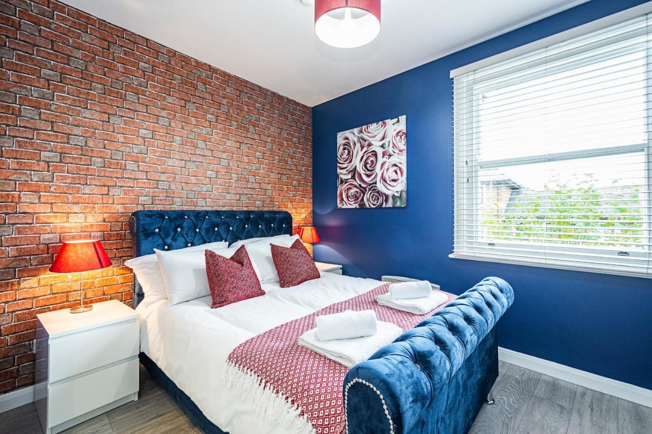Cozy And Charming Flat: Minutes From Everything! ロンドン エクステリア 写真